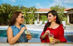 Hotel Frontera